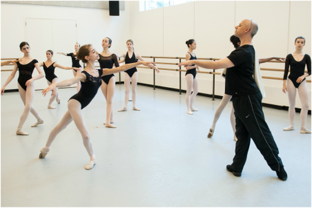 Edward Ellison works with ballet student Rachelle di Stasio in class